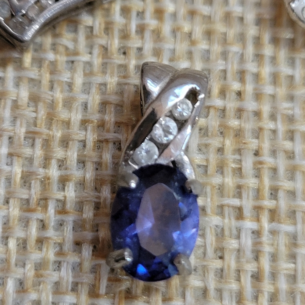 Charm Set - Picture 2 of 6